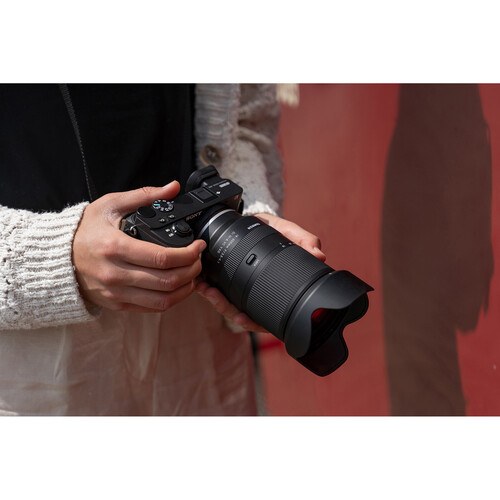 Tamron 18-300mm f/3.5-6.3 Di III-A VC VXD Lens Canon RF (B061R) - Image 14