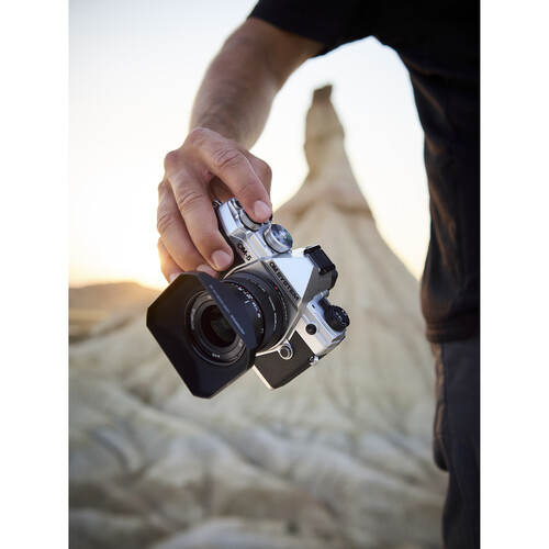 OM SYSTEM OM-5 Mirrorless Camera (Silver) - Image 7