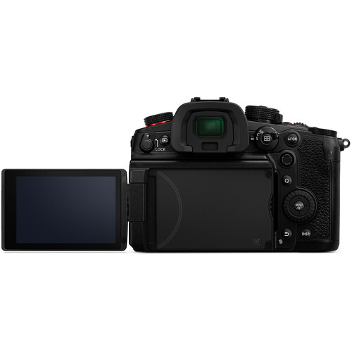 Panasonic Lumix GH7 Mirrorless Camera with 12-60mm f/2.8-4 Lens - Image 2