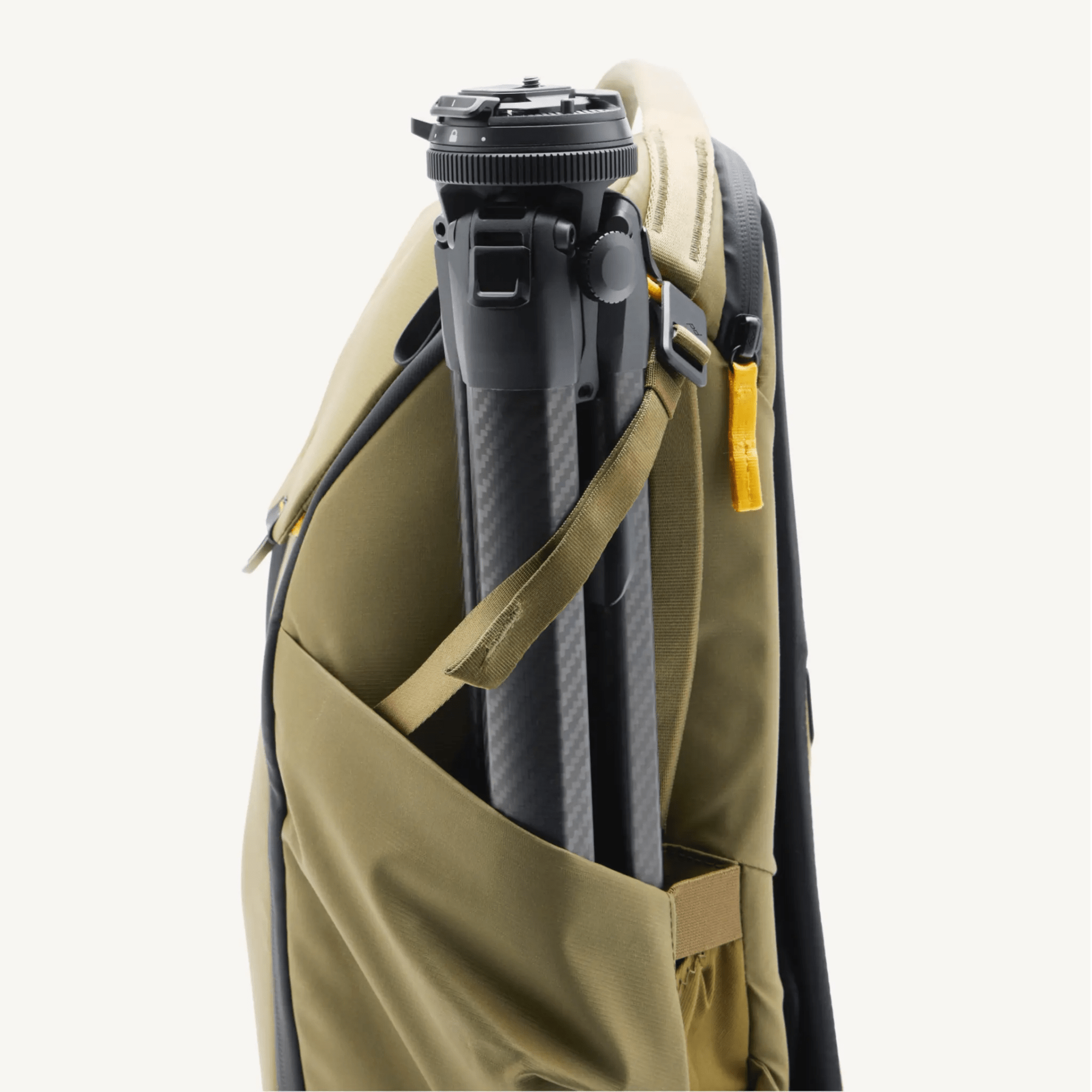 Peak Design Everyday Backpack V2 20L – Expandable Camera Backpack (Kelp) - Image 4