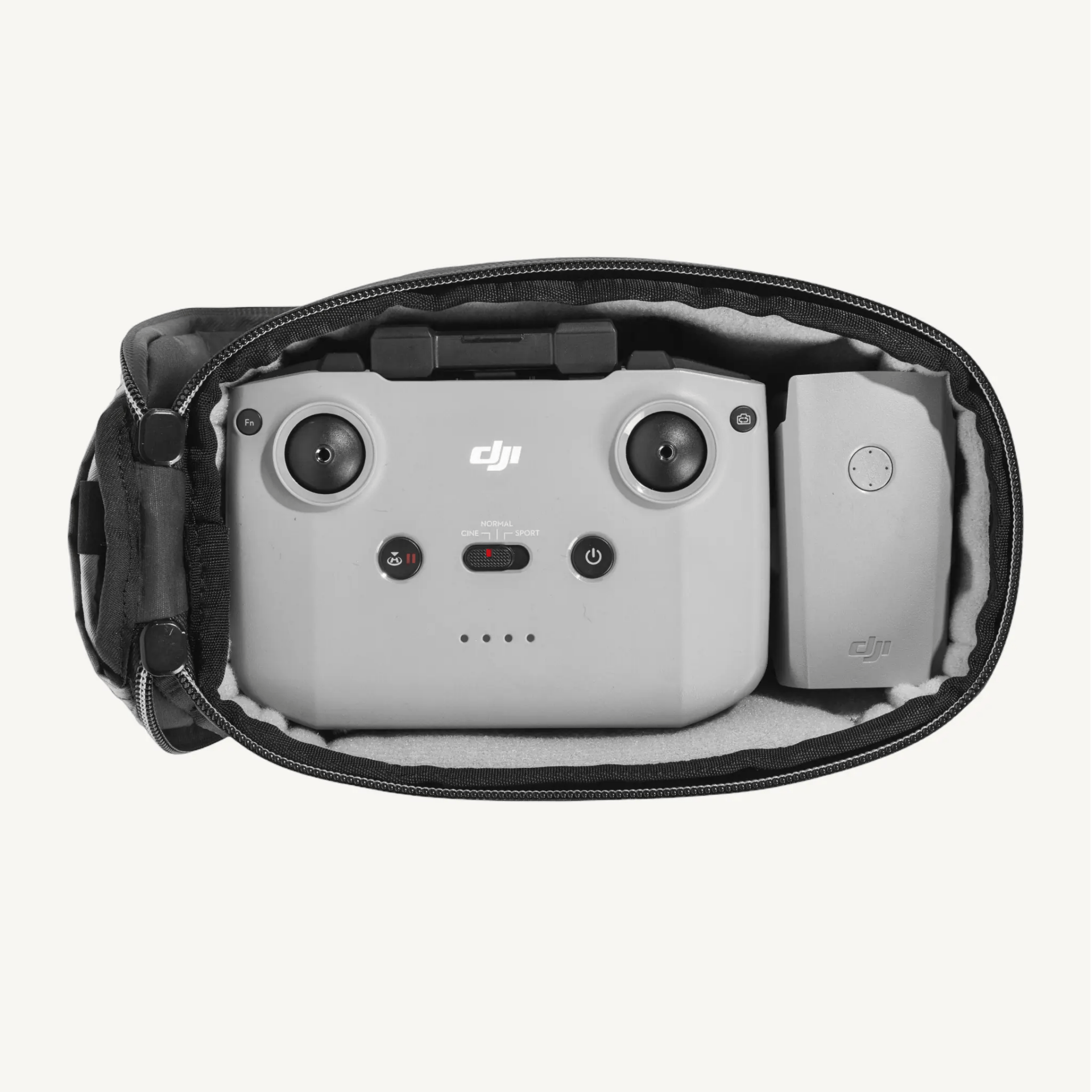 Peak Design Camera Cube V2 – Modular Weatherproof Camera Insert - Image 4