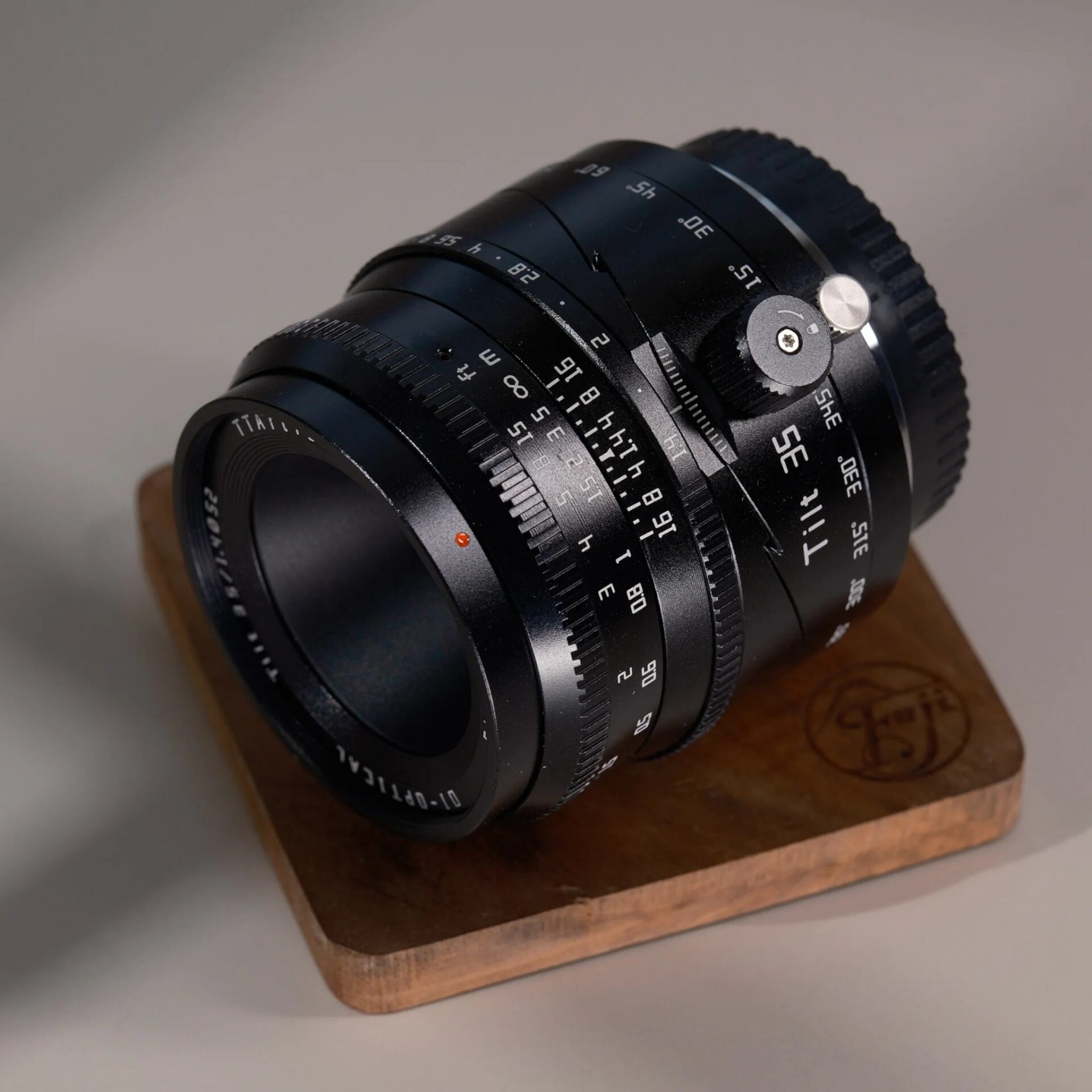 TTArtisan 35mm f/1.4 Tilt Lens / APS-C - Image 5